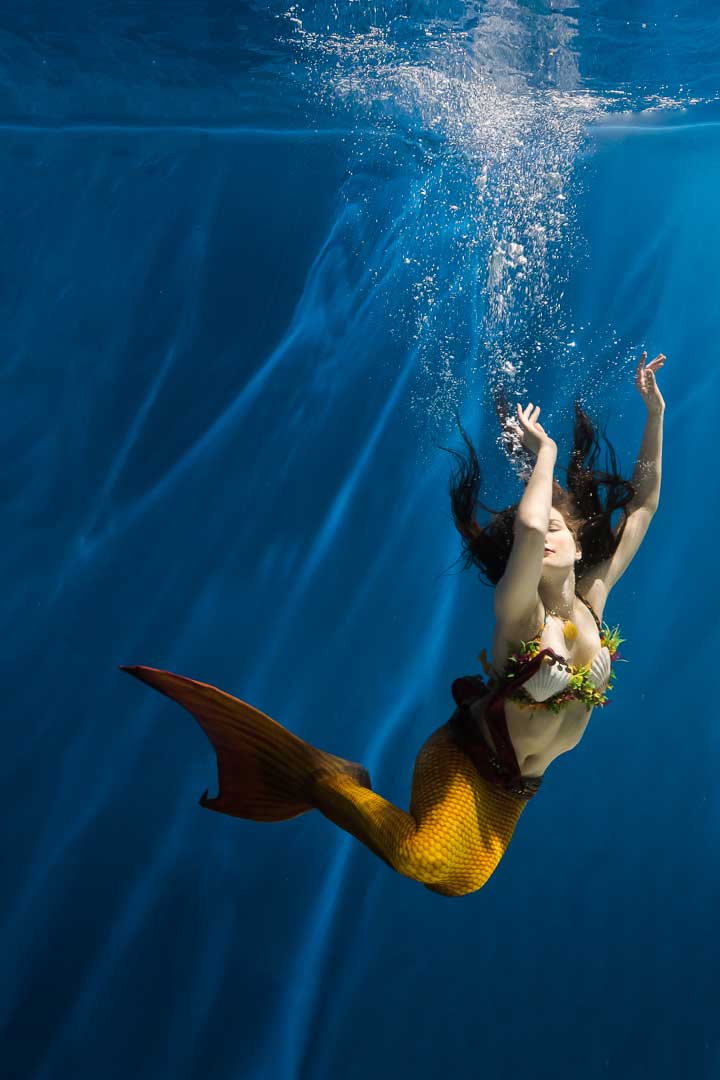 alastair-scarlett-underwater-portrairt-8